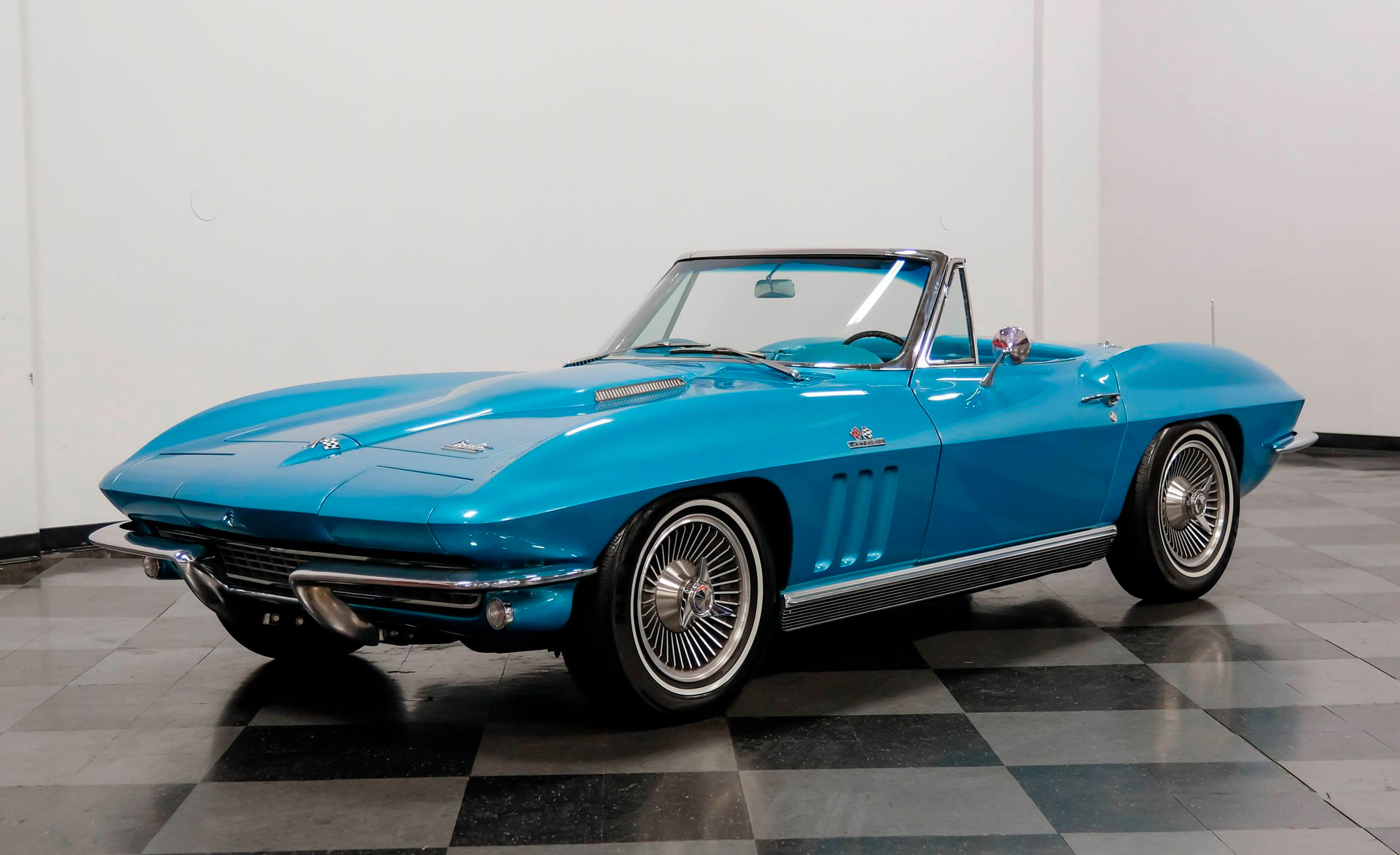 1966 Chevrolet Corvette 427 Convertible
